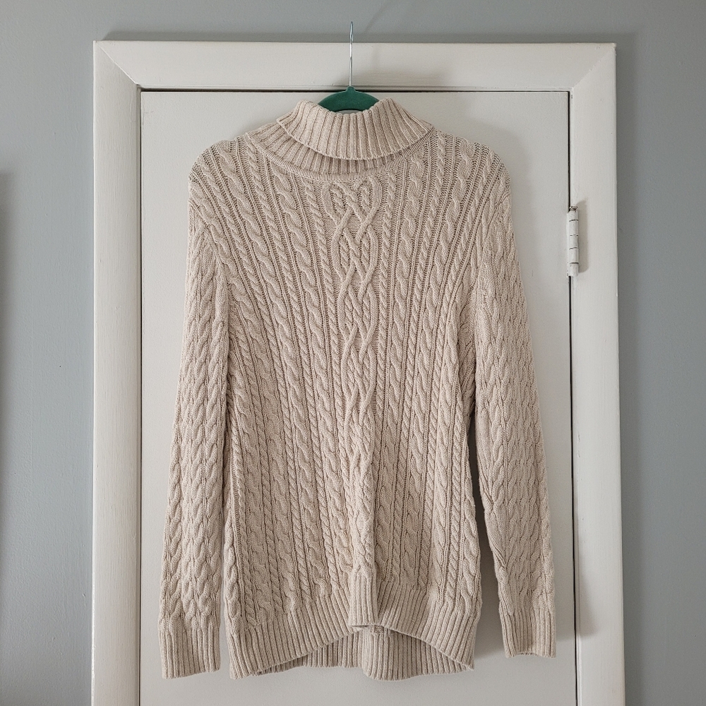 Turtleneck sweater